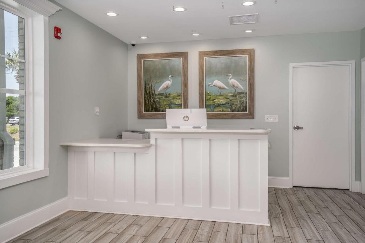 Lighthouse Suites - Best Western Signature Collection Emerald Isle Eksteriør billede